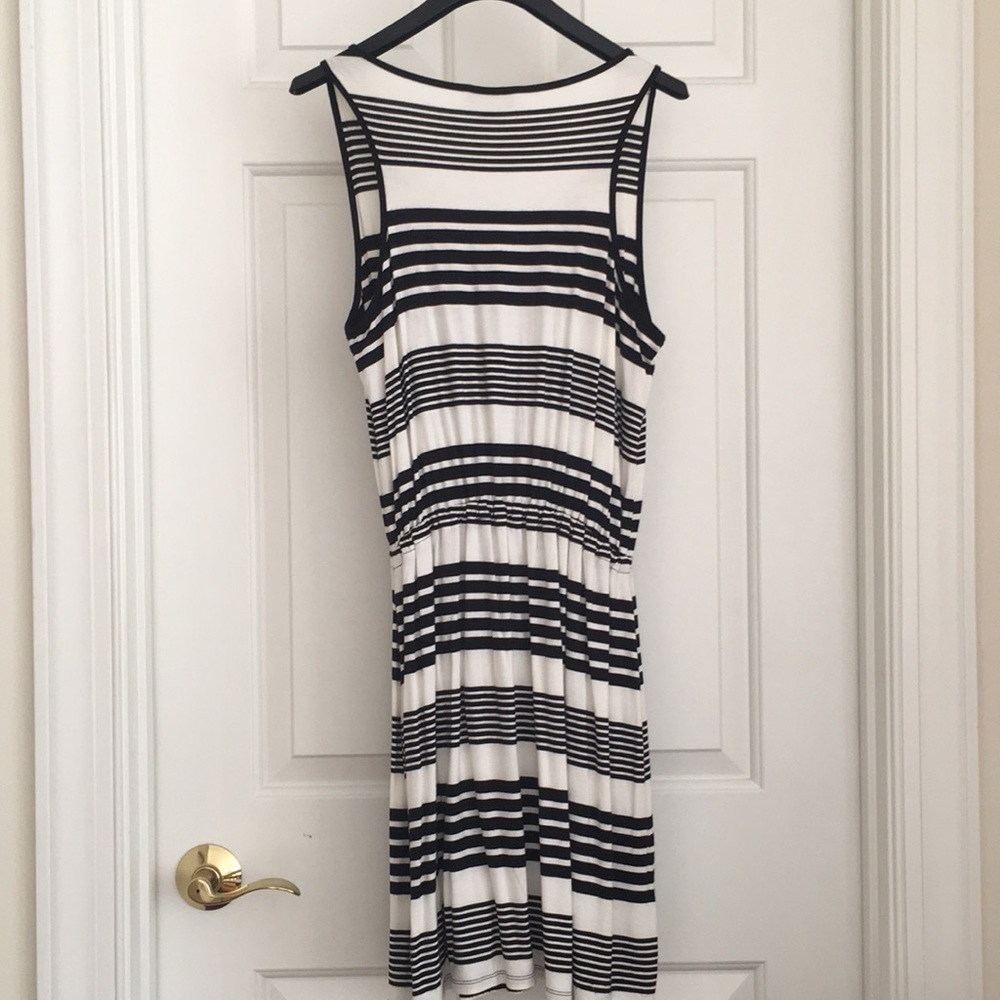 Olive & Oak Women’s Dress S Stripes Black White Sleeveless Long Cinched waist - Picture 7 of 9